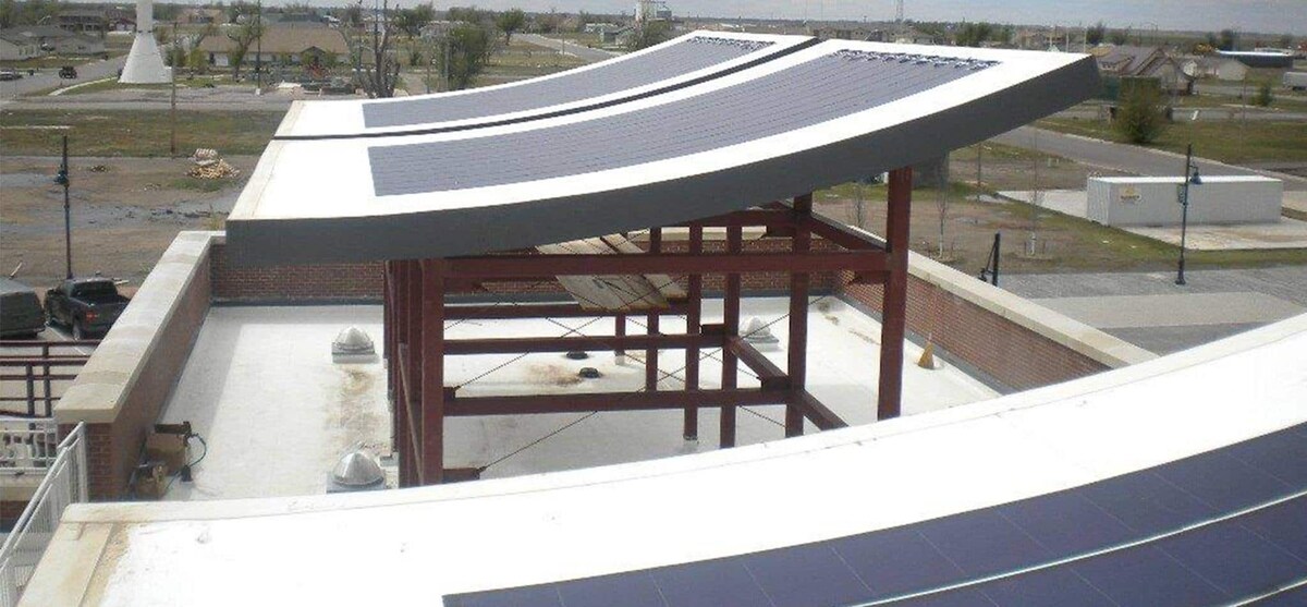 Side view of EverGuard Extreme TPO which complies with Title 24 roofing standards